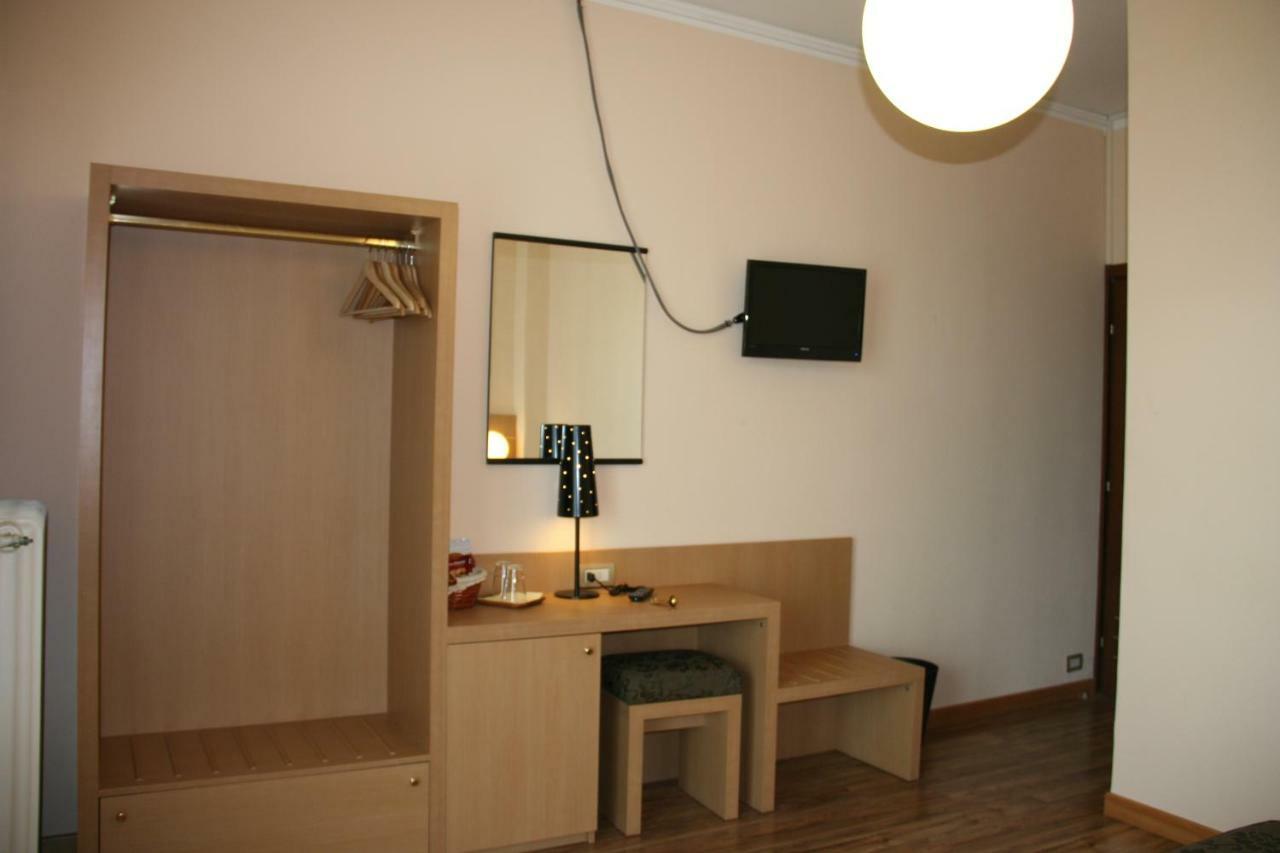 Albergo Nardini Lentate sul Seveso Dış mekan fotoğraf